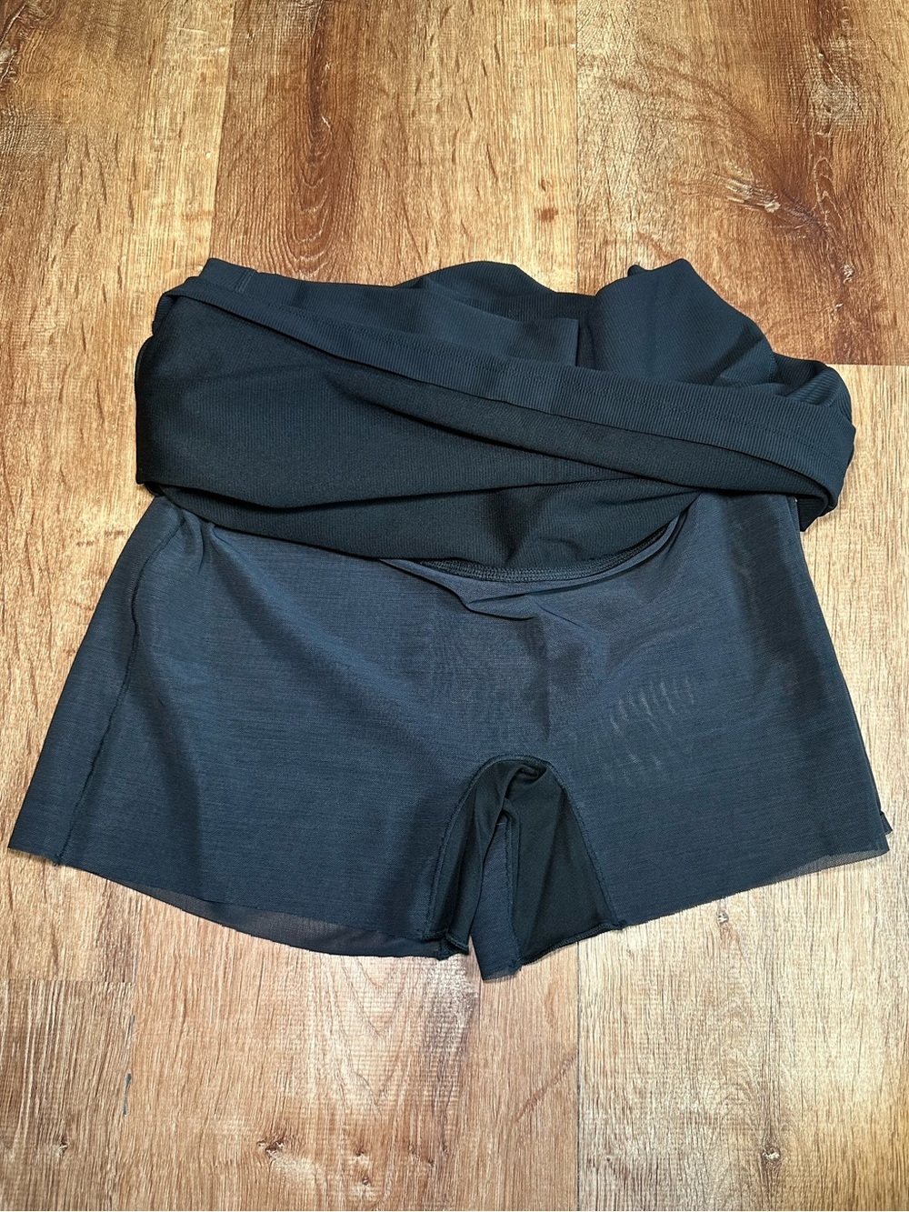 Halara Black Skort - Picture 3 of 7